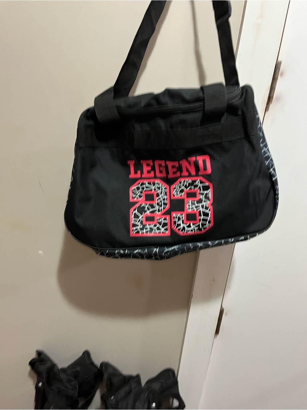 Black "Legend 23" Men's Shoulder Bag